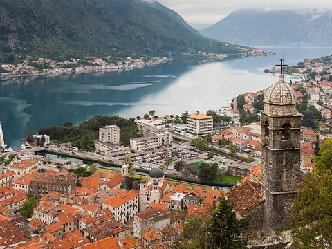 Kotor&rsquo;s old town and its bay